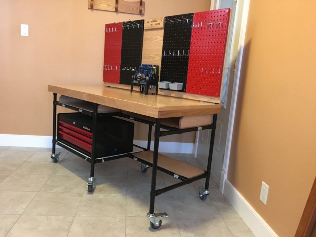 DIY desk and workshop