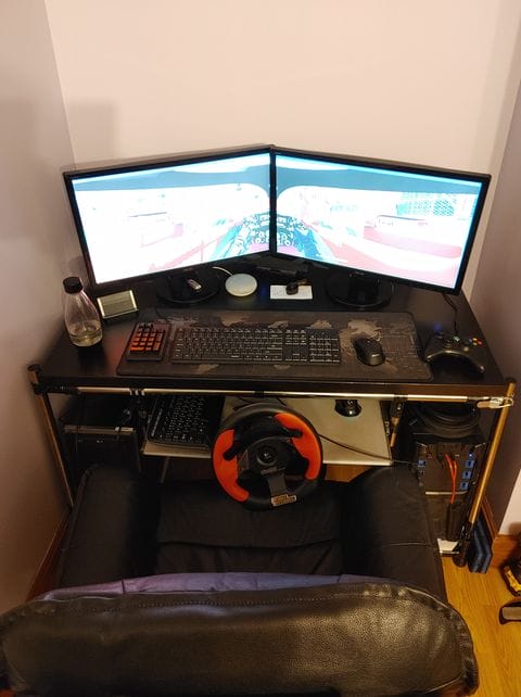 DIY gaming desk