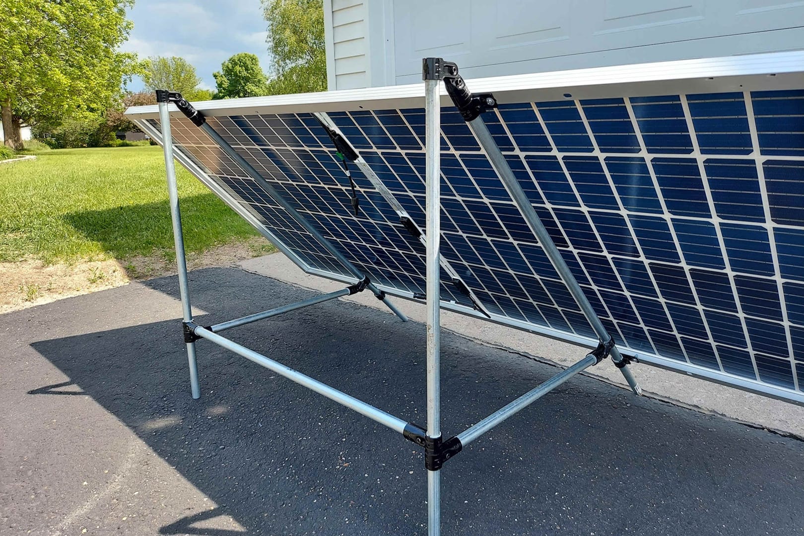 How To Build A DIY Solar Panel Ground Mount - Tinktube